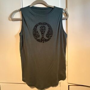 Lululemon Tank Size 4